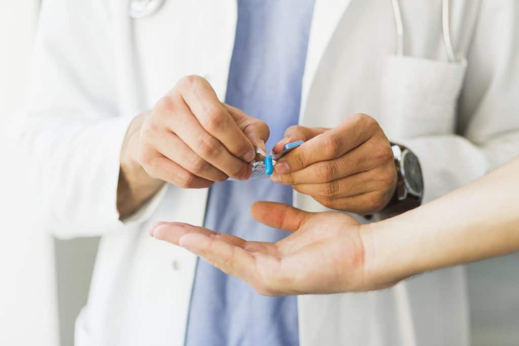 קבלת טיפול פסיכיאטרי, תרופתי